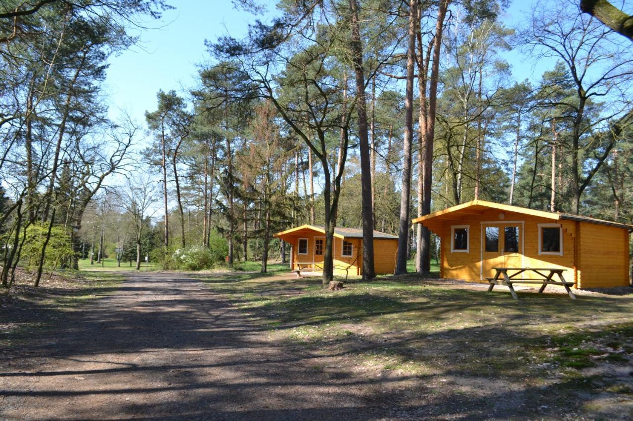 Camping-Aller-Leine-Tal Engehausen Exteriör bild